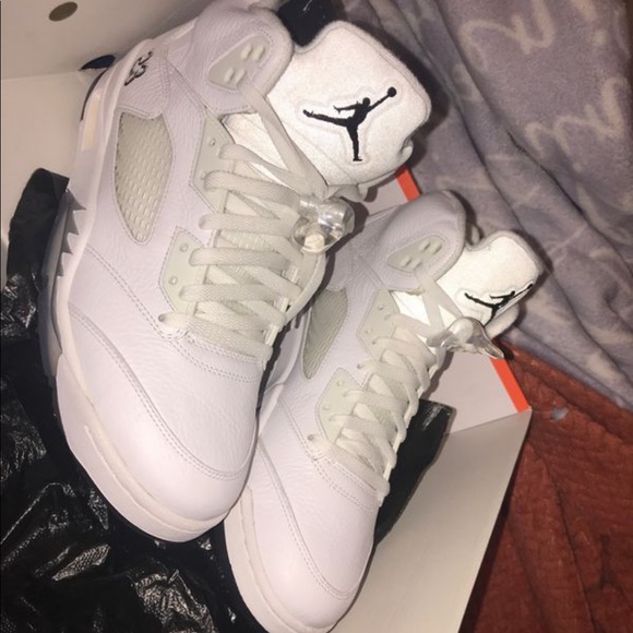 Retro air Jordan 5s never used brand new . OBO - Picture 3 of 4